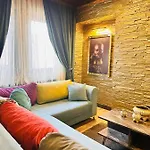 Golden Rock House 호텔 *