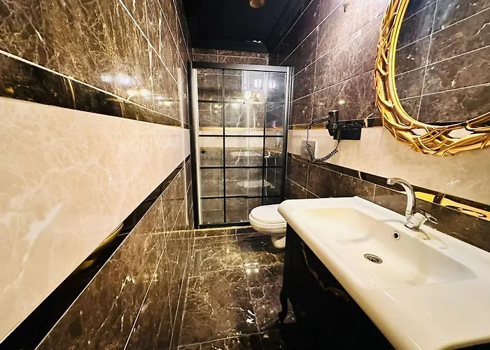 Golden Rock House فندق