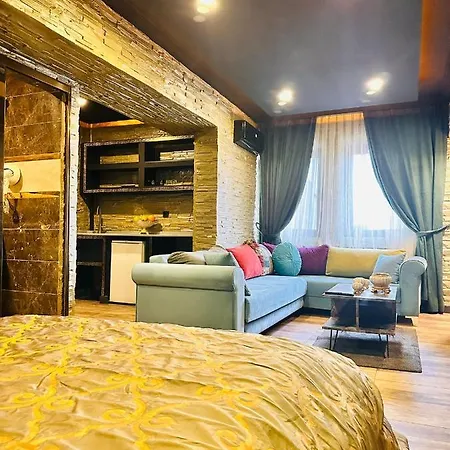 Golden Rock House 호텔 *